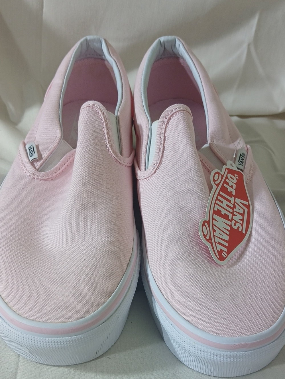 Vans Mans Slip-On Sneakers in Pale Pink and White Size 8.5 Woman 10